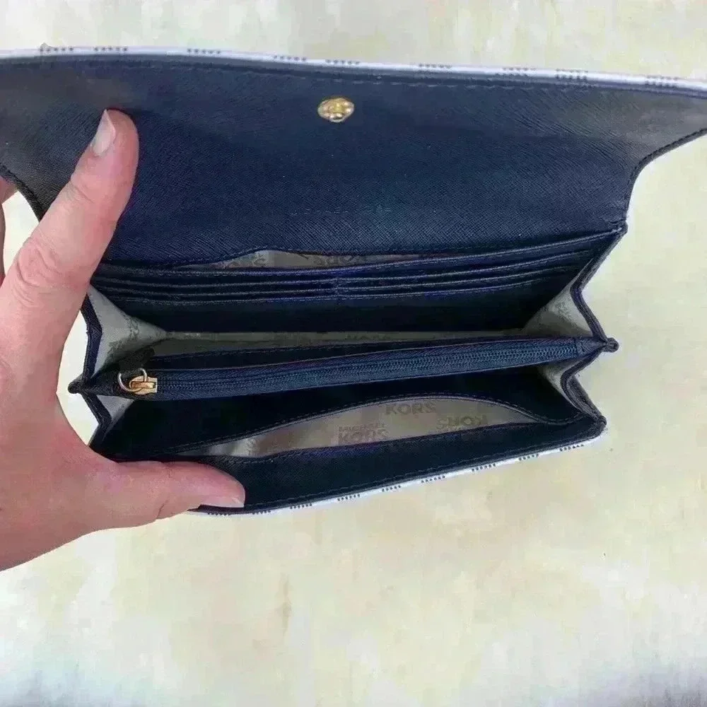 MICHAEL KORS Navy/White Fulton Continental Wallet - Picture 6 of 6